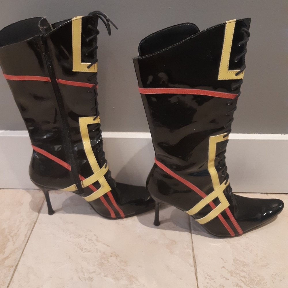 Unique Pointy Toe Lace Up Stiletto Boots - Picture 6 of 13